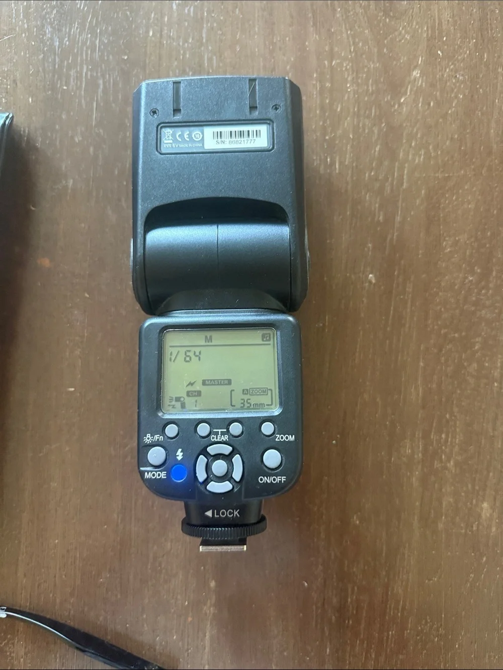 Heoysn Speedlight HF-588 for Canon EOS SLR Cameras. Pre-owned